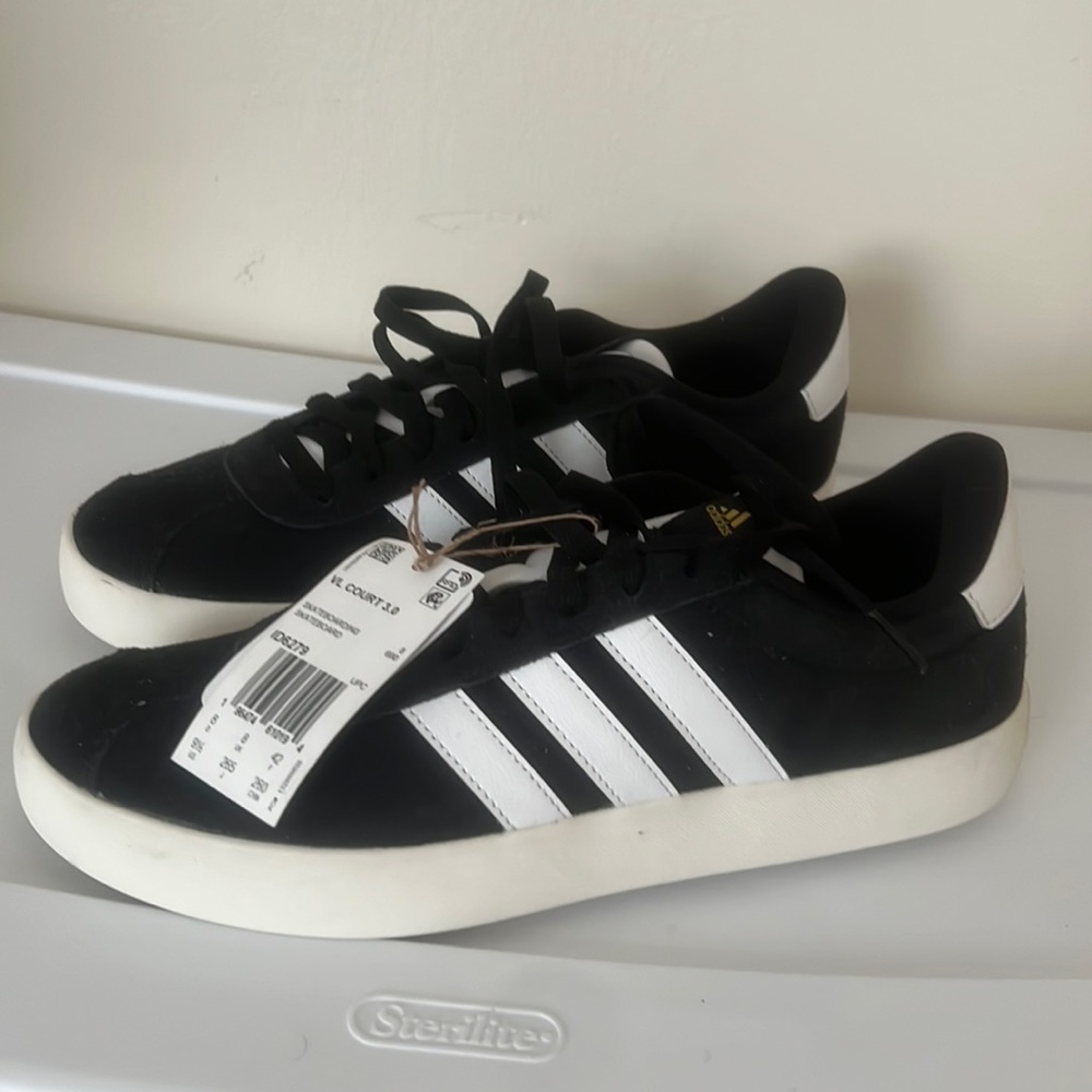 MENS ADIDAS SNEAKERS SIZE USA 9.5